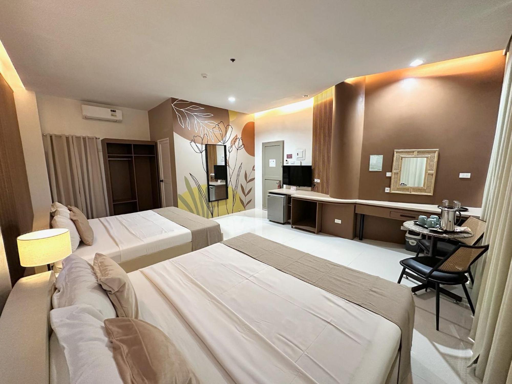 Hotel Nicanor Dumaguete City Ngoại thất bức ảnh