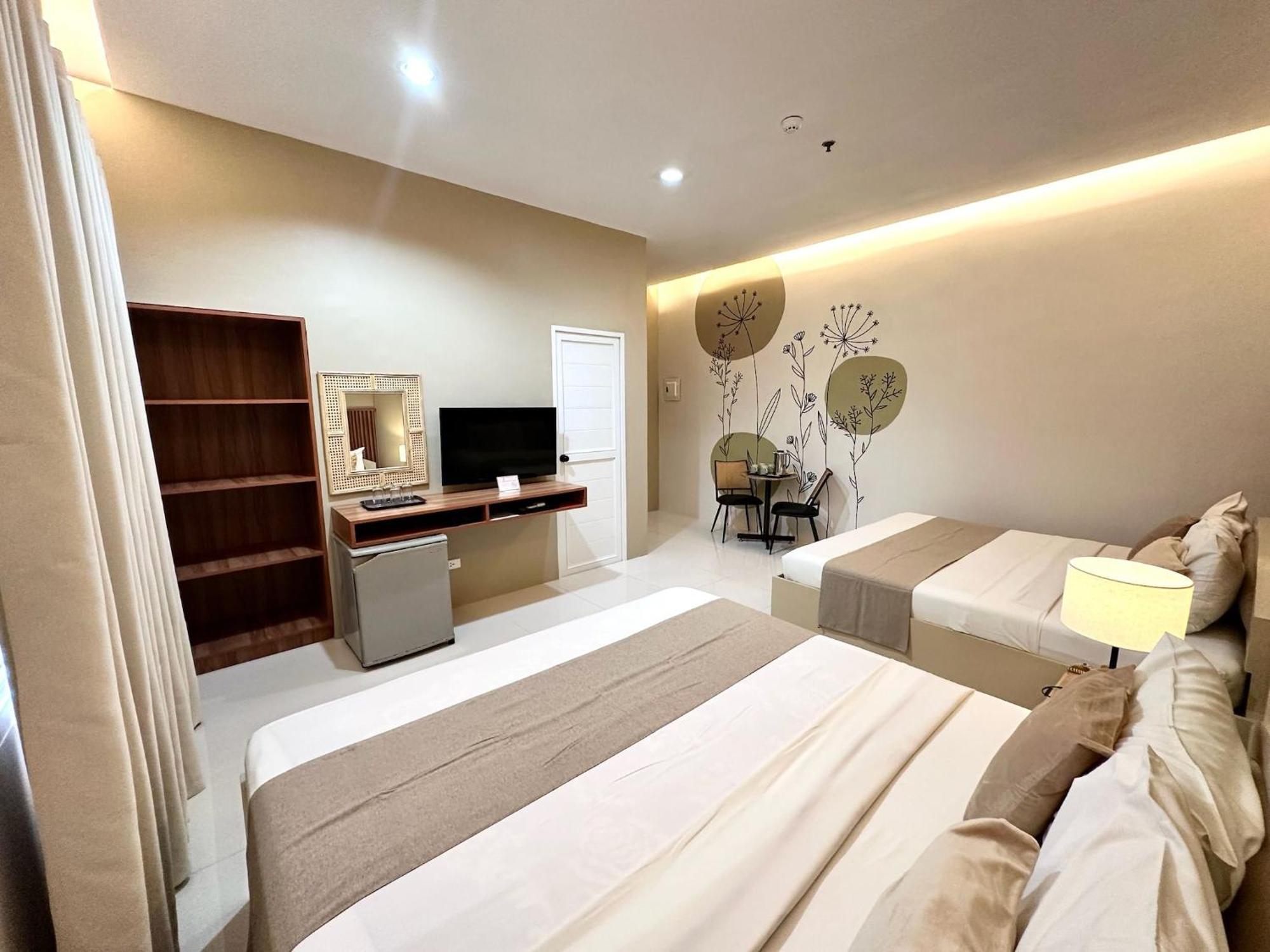 Hotel Nicanor Dumaguete City Ngoại thất bức ảnh